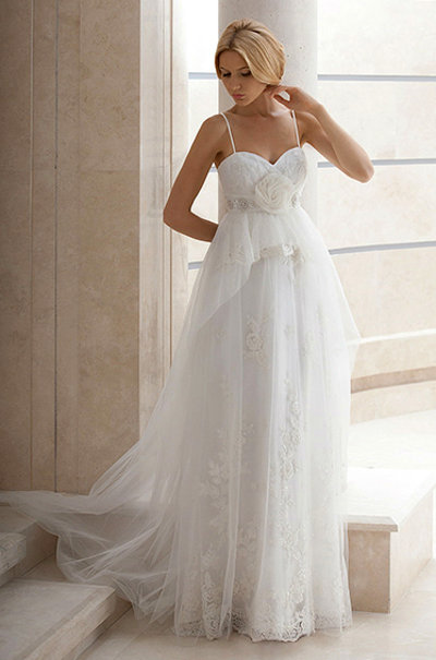 Свадебное платье в бельевом стиле